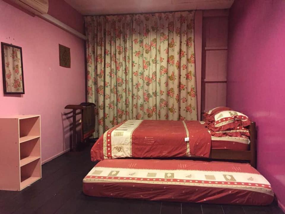 Trisya Homestay Куала-Тренгану Экстерьер фото